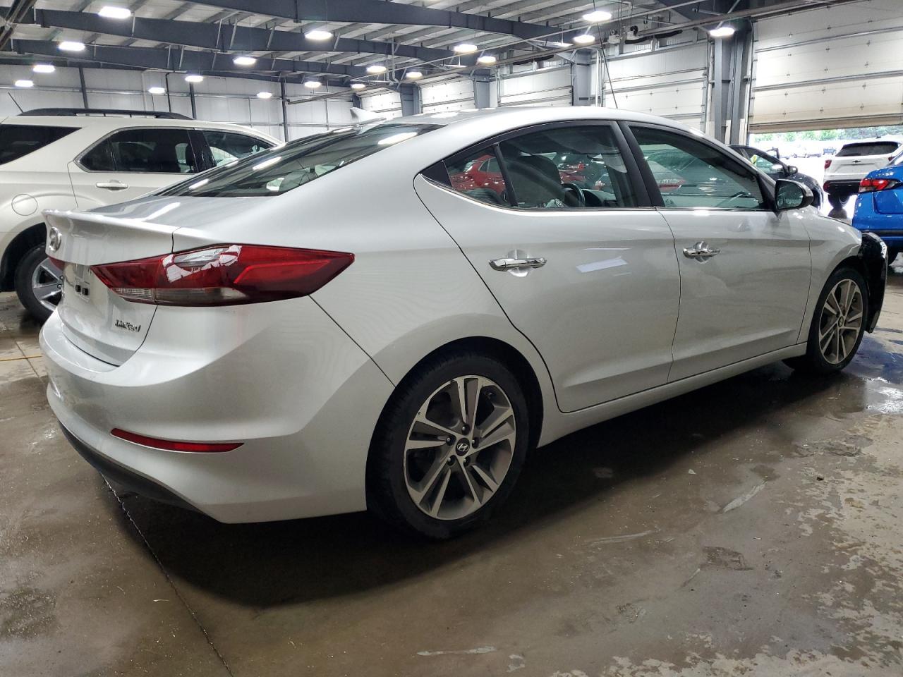 2017 Hyundai Elantra Limited - Фото 3