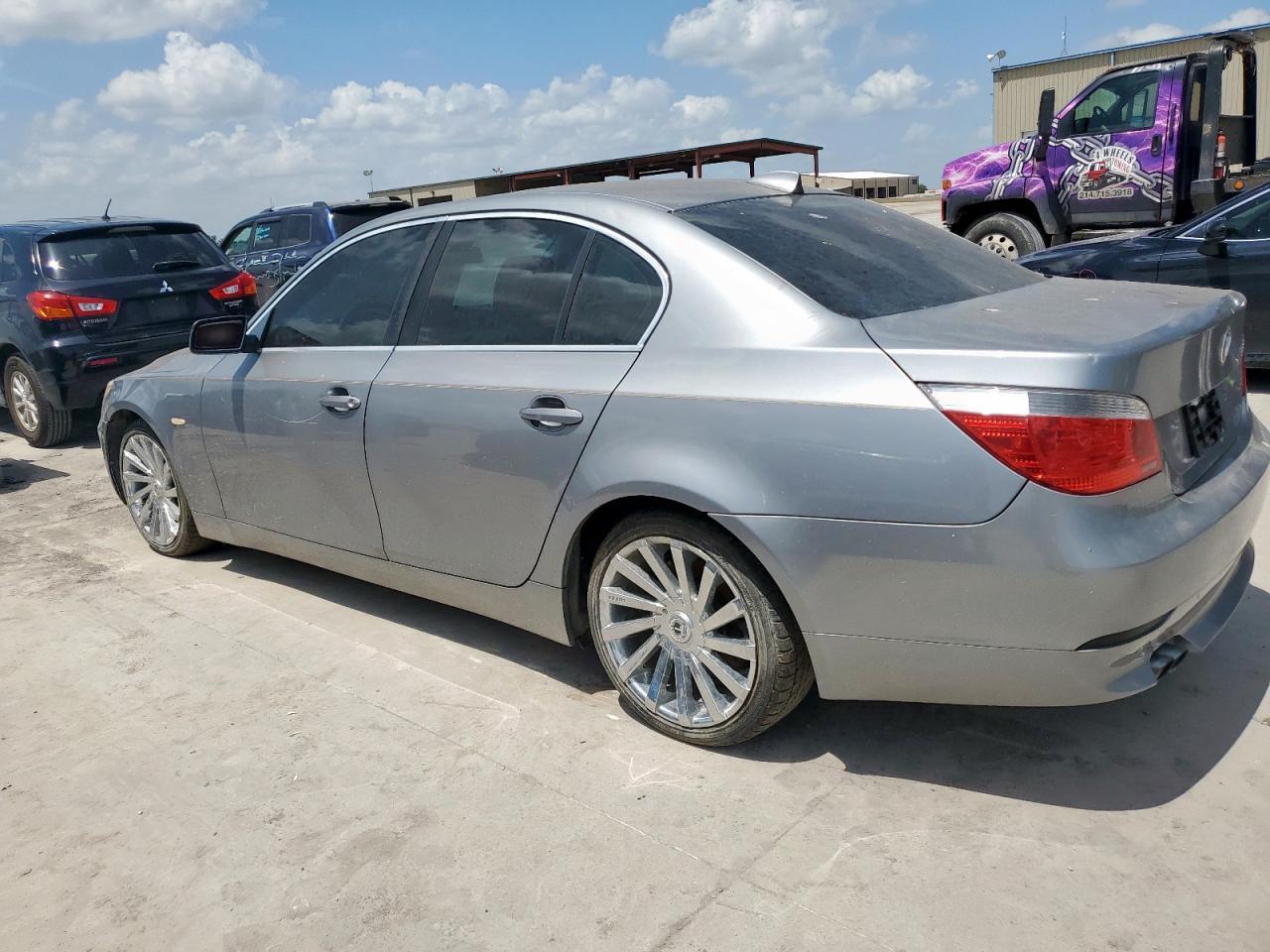 2004 BMW 530 I - Фото 2