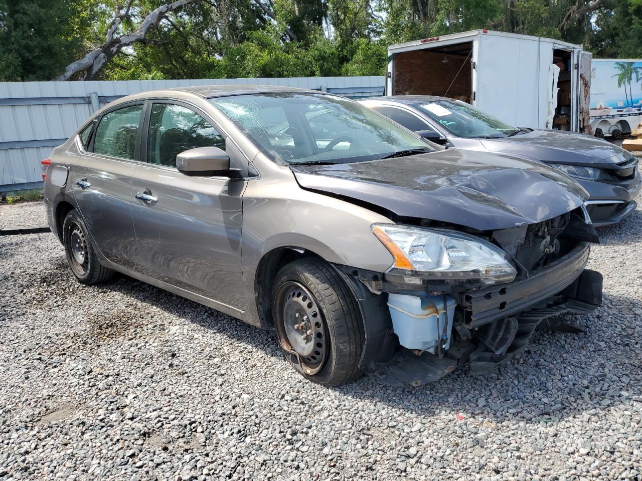 2015 Nissan Sentra S - Image 4