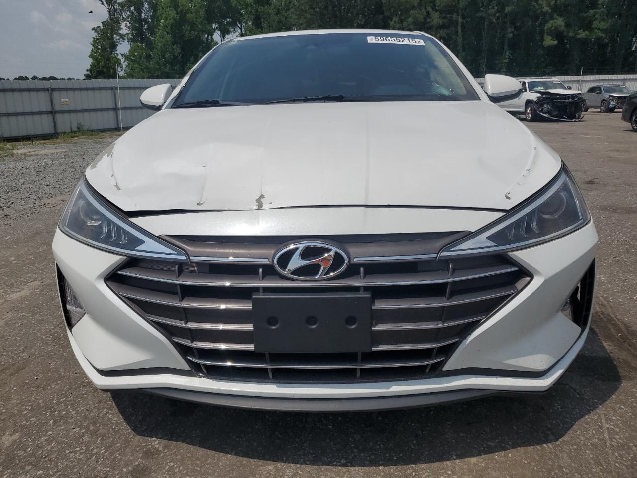 2019 Hyundai Elantra Sel - Image 5