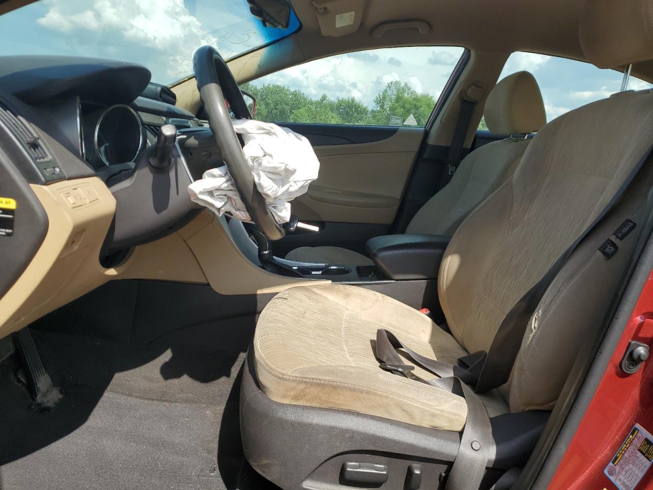 2012 Hyundai Sonata Gls - Image 7