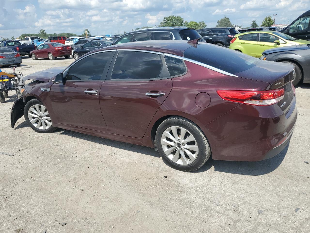2018 Kia Optima Lx - Фото 2
