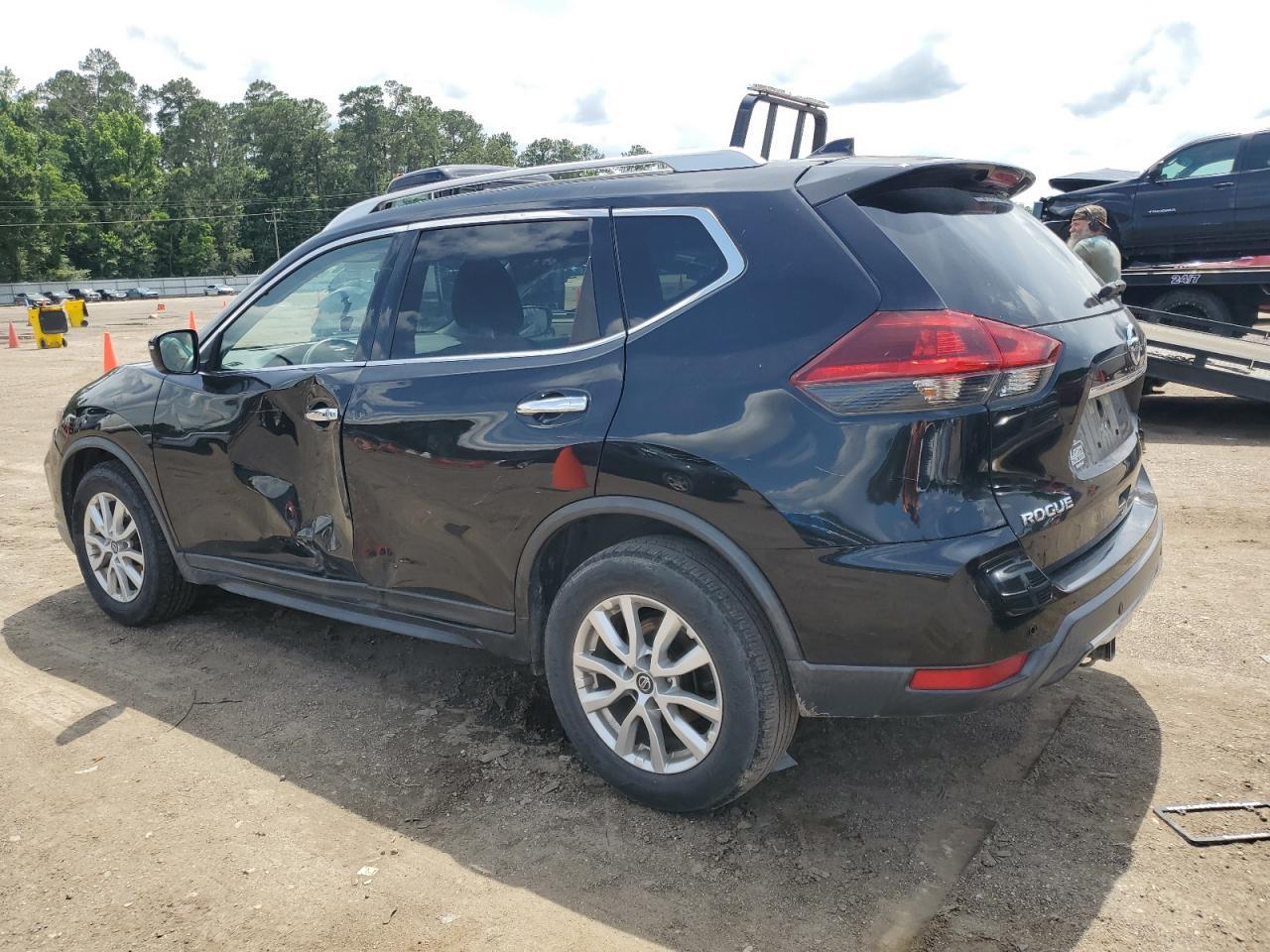 2019 Nissan Rogue S - Фото 2