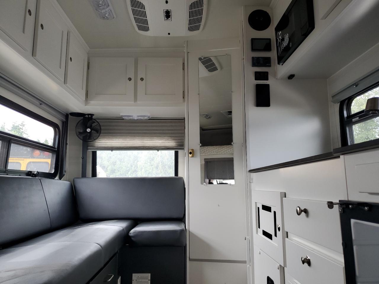 2015 Ram 3500 Longhorn - Image 6