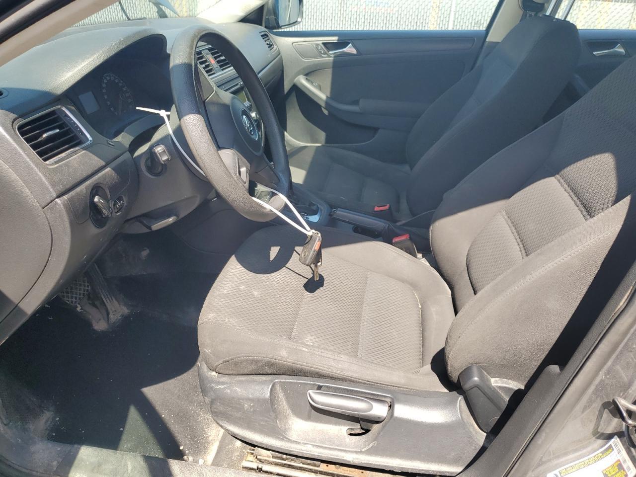 2011 Volkswagen Jetta - Image 7