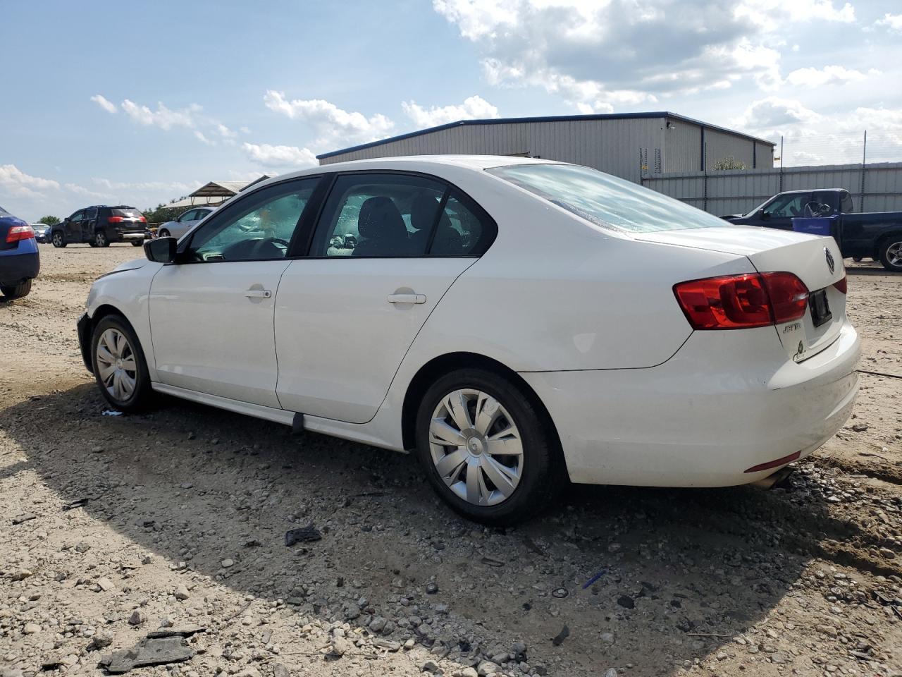 2011 Volkswagen Jetta Base - Image 2