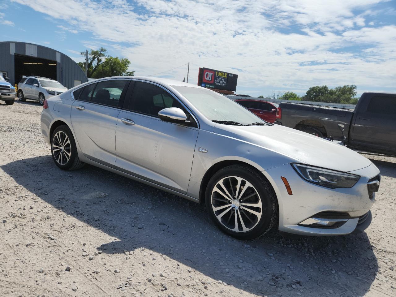 2019 Buick Regal Essence - Фото 4
