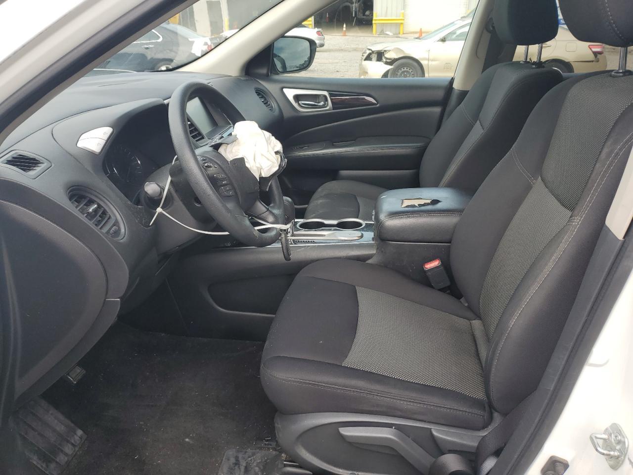 2018 Nissan Pathfinder S - Фото 7