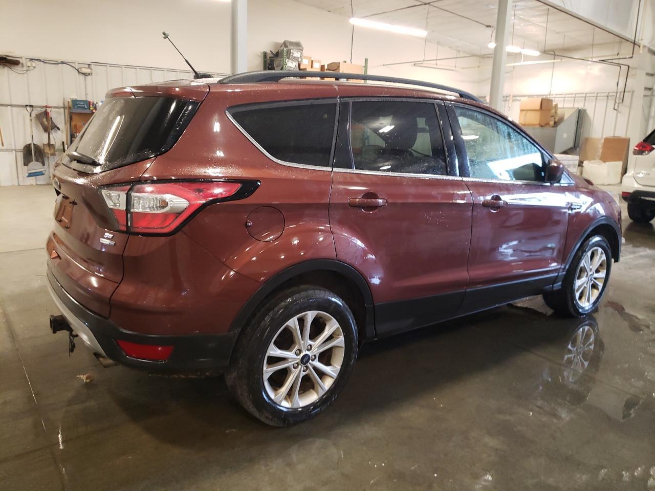 2018 Ford Escape Se - Фото 3