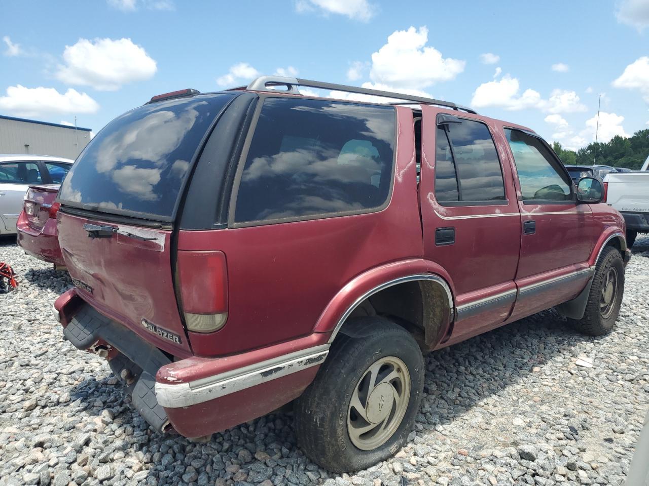 1995 Chevrolet Blazer - Image 3