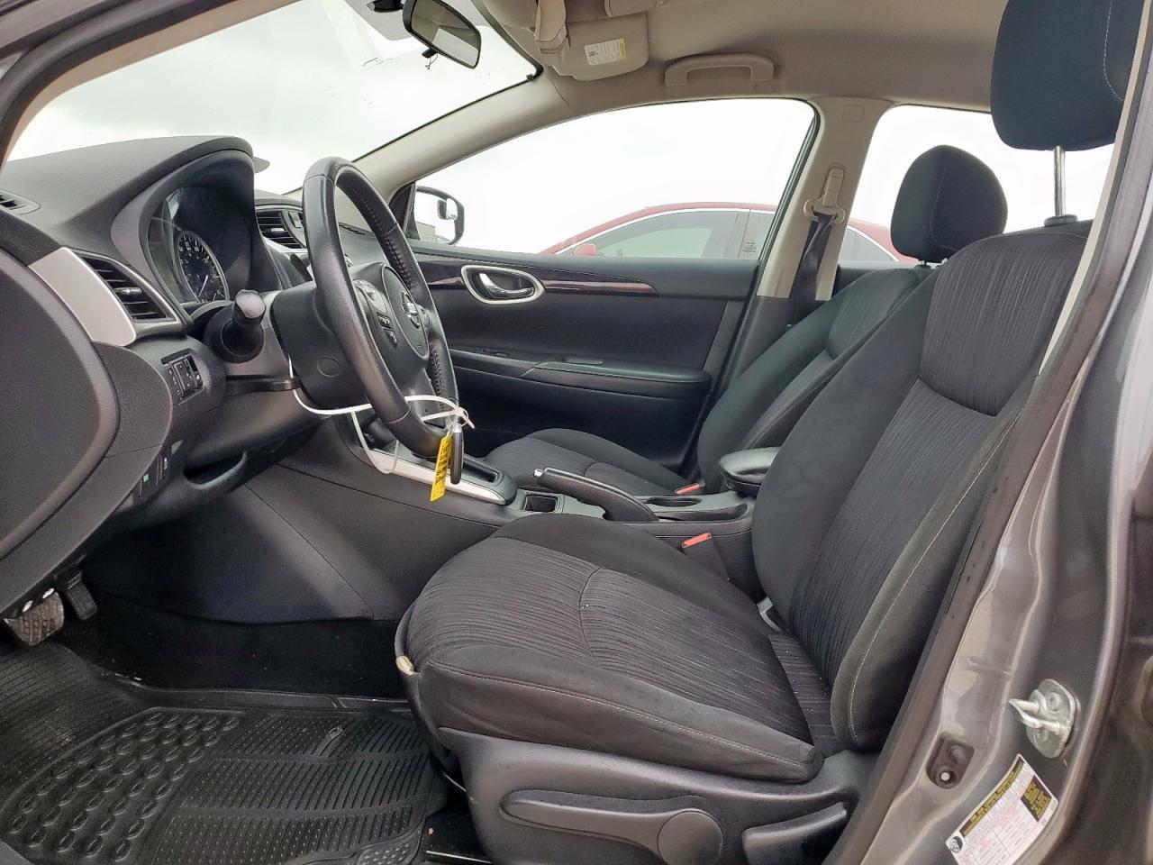 2019 Nissan Sentra S - Фото 7