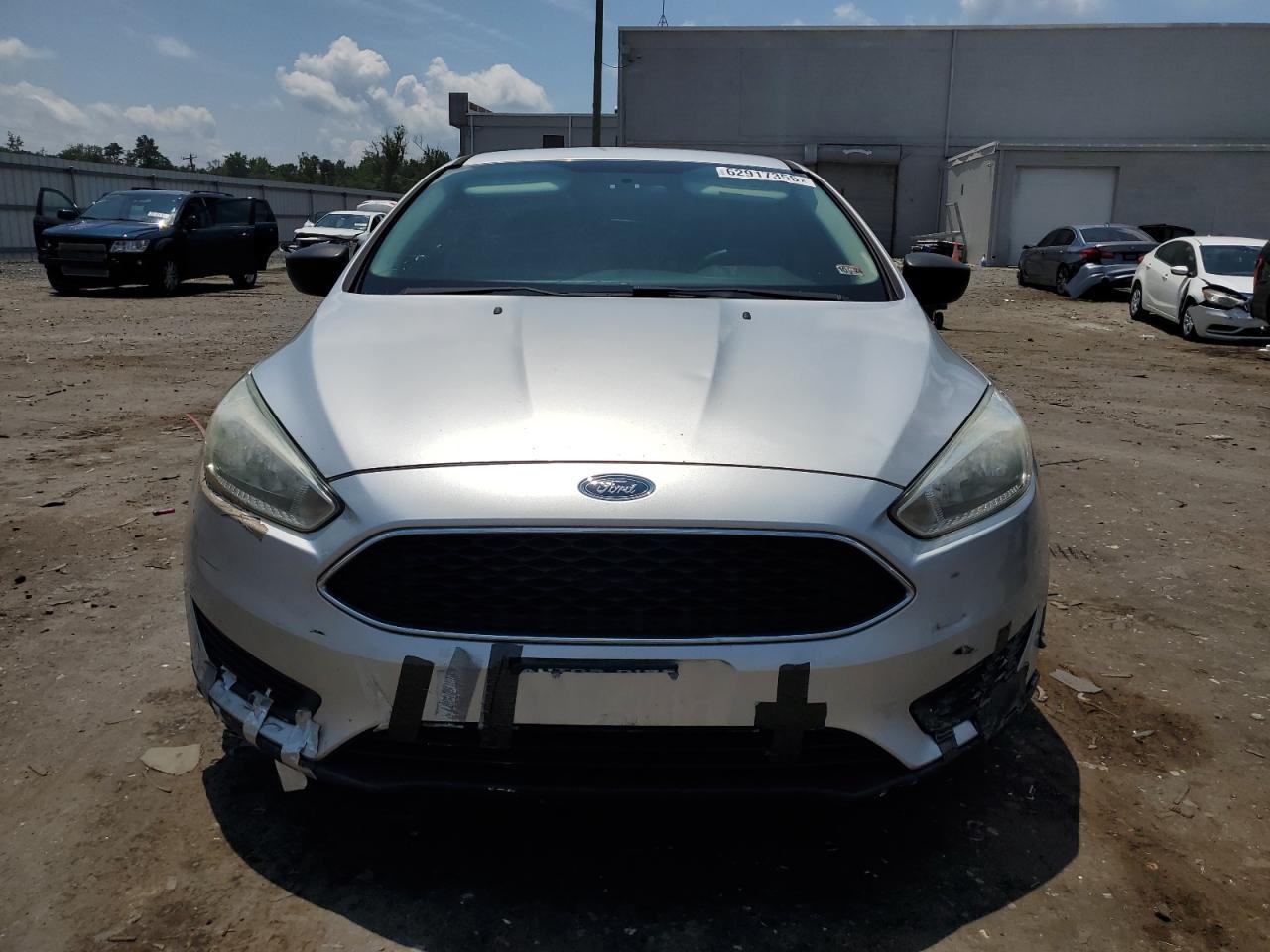 2015 Ford Focus S - Фото 5