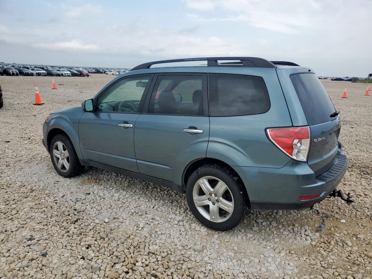 2009 Subaru Forester 2.5X Limited - Фото 2