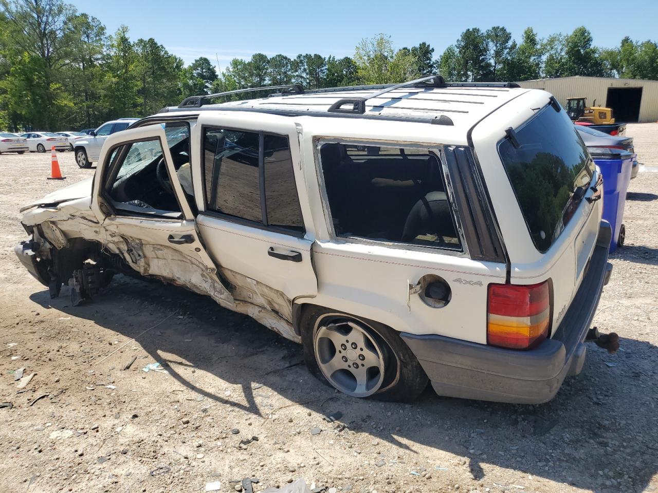 1996 Jeep Grand Cherokee Laredo - Image 2
