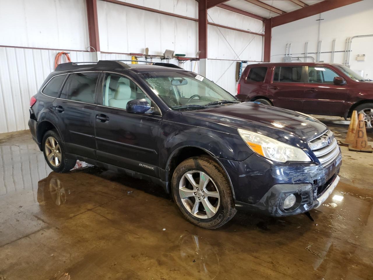 2013 Subaru Outback 2.5I Limited - Image 4