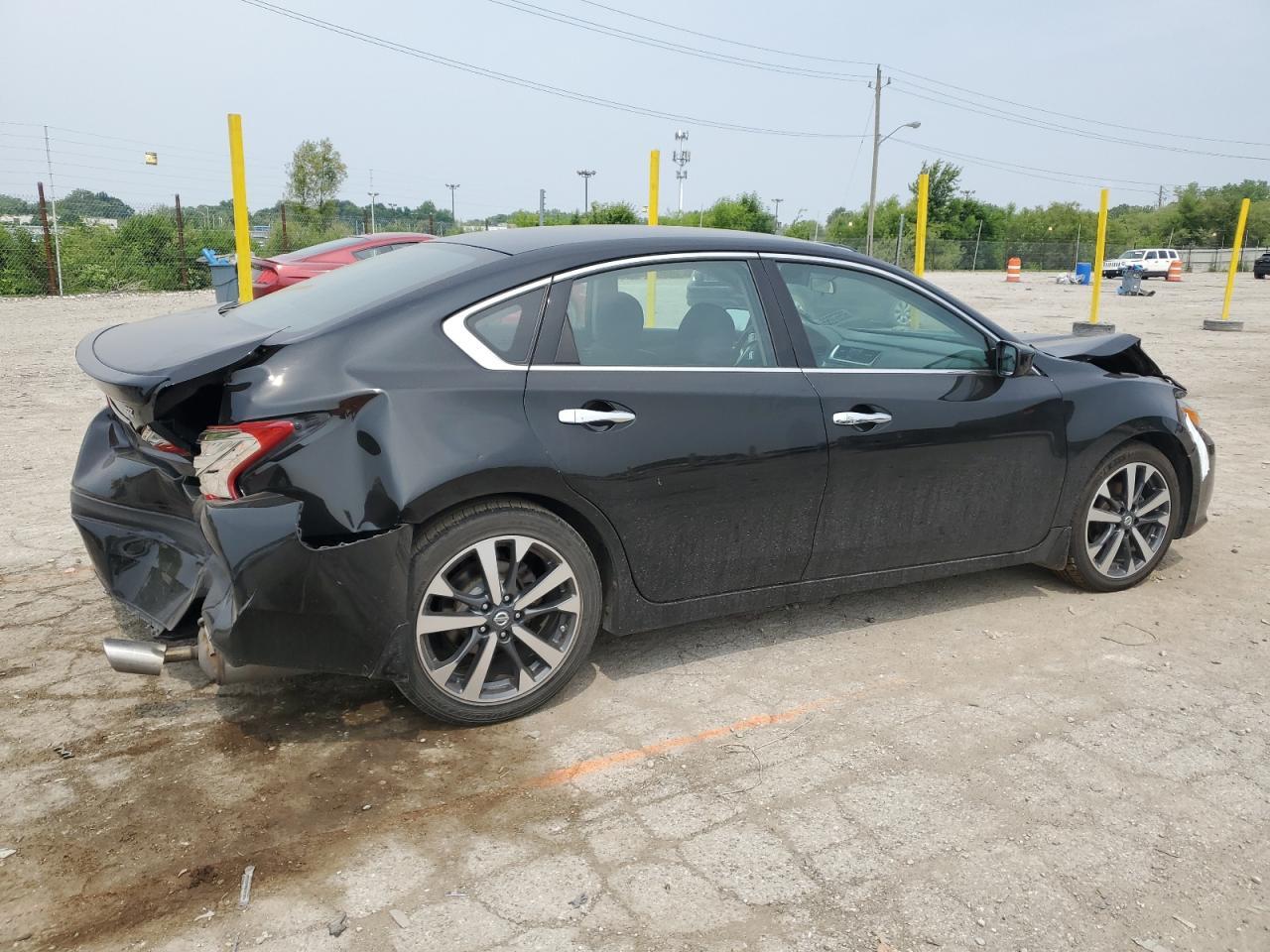 2016 Nissan Altima 2.5 - Image 3