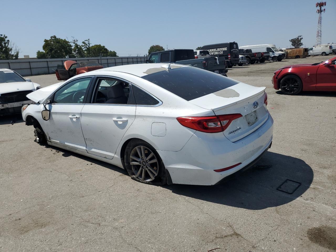 2016 Hyundai Sonata Se - Фото 2