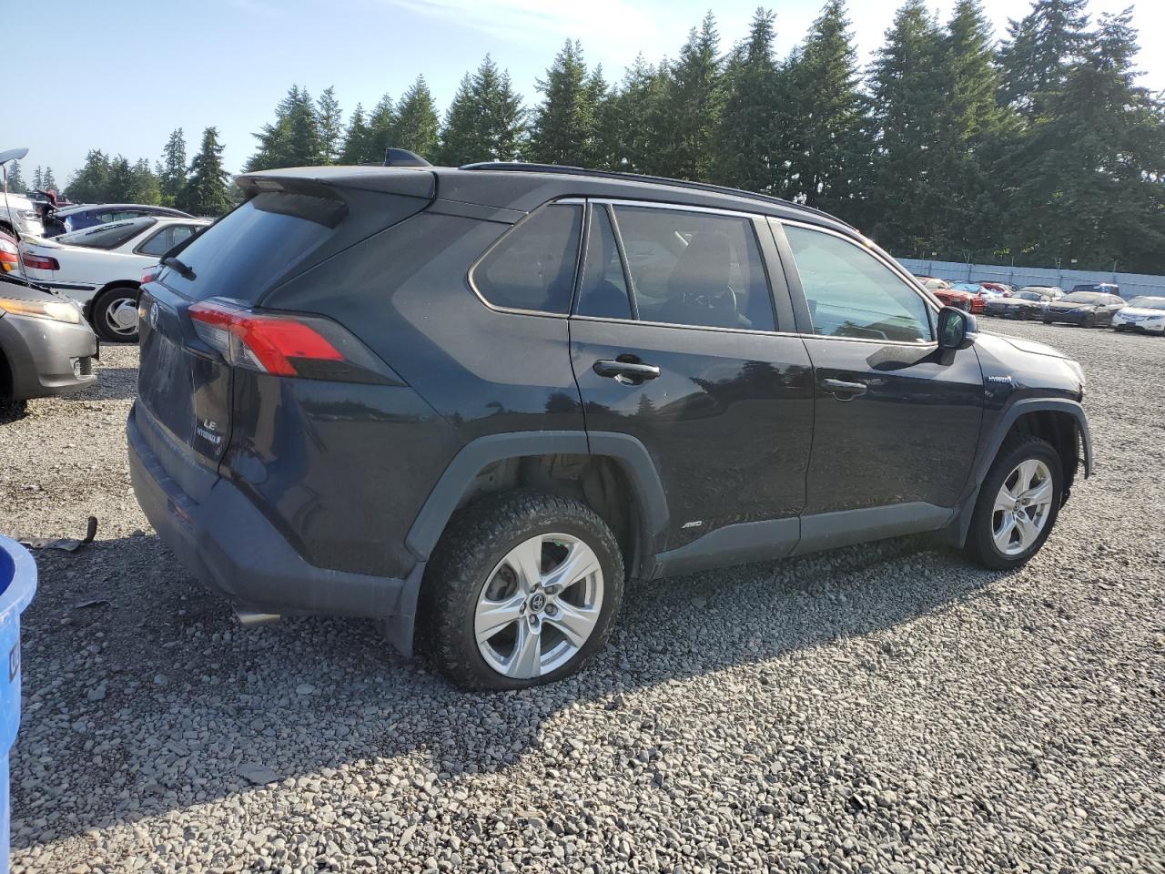 2020 Toyota Rav4 Le - Фото 3