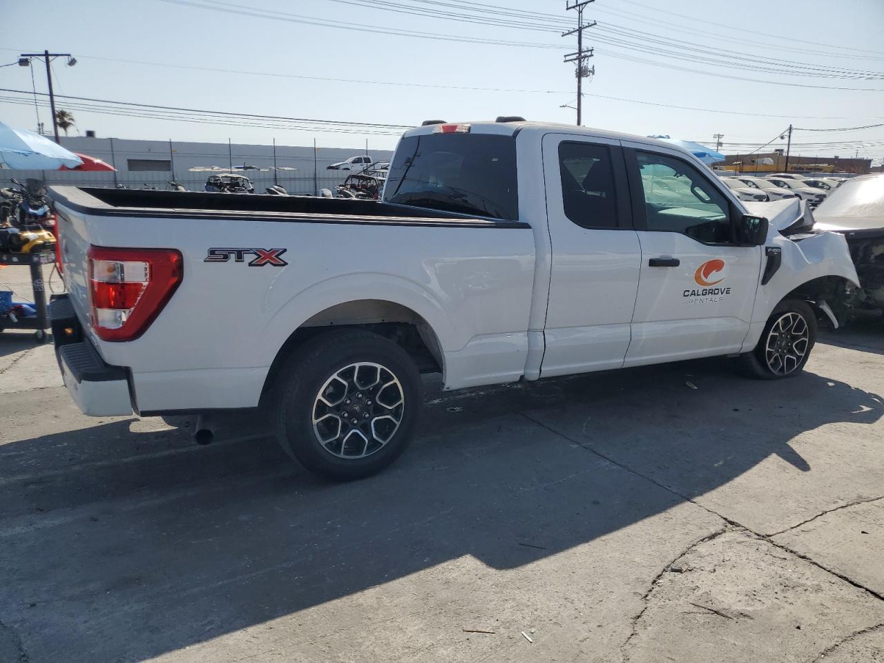 2022 Ford F150 Super Cab - Фото 3