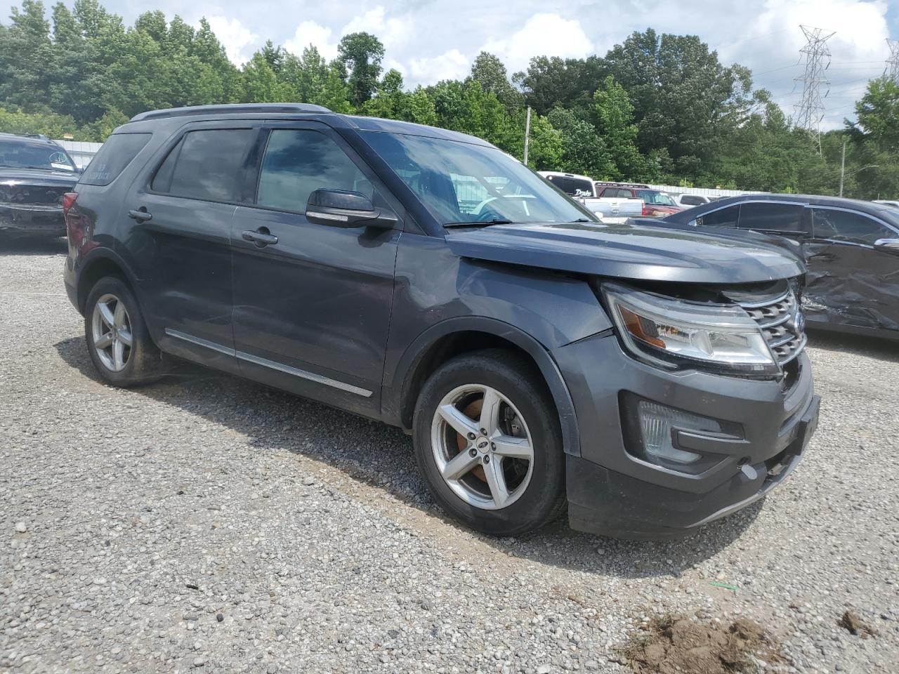 2017 Ford Explorer Xlt - Фото 4