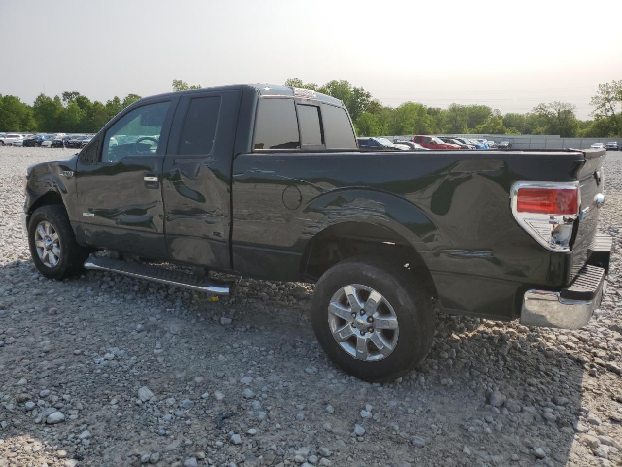 2013 Ford F150 Super Cab - Image 2