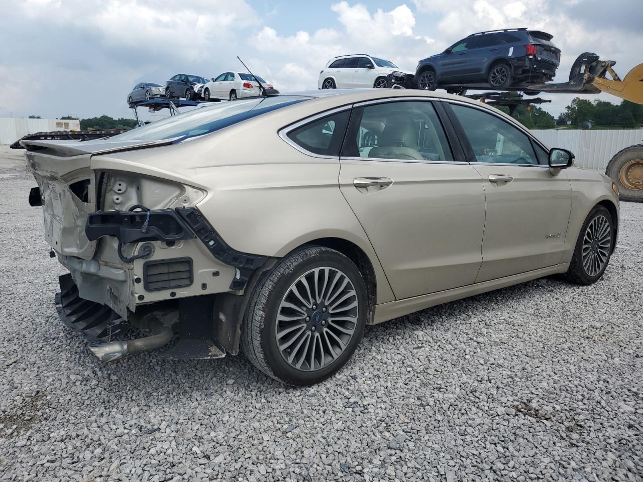 2017 Ford Fusion Titanium Hev - Фото 3