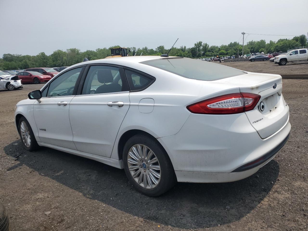 2013 Ford Fusion Se Hybrid - Фото 2
