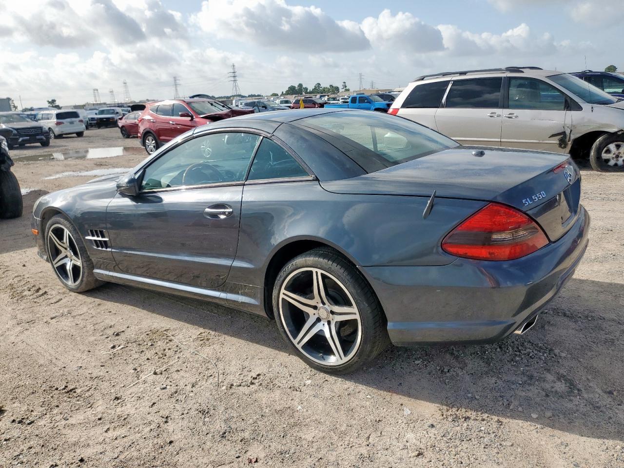 2011 Mercedes-Benz Sl 550 - Фото 2