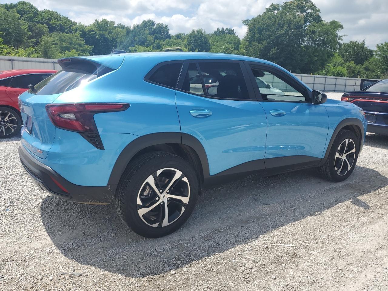 2025 Chevrolet Trax 1Rs - Image 3