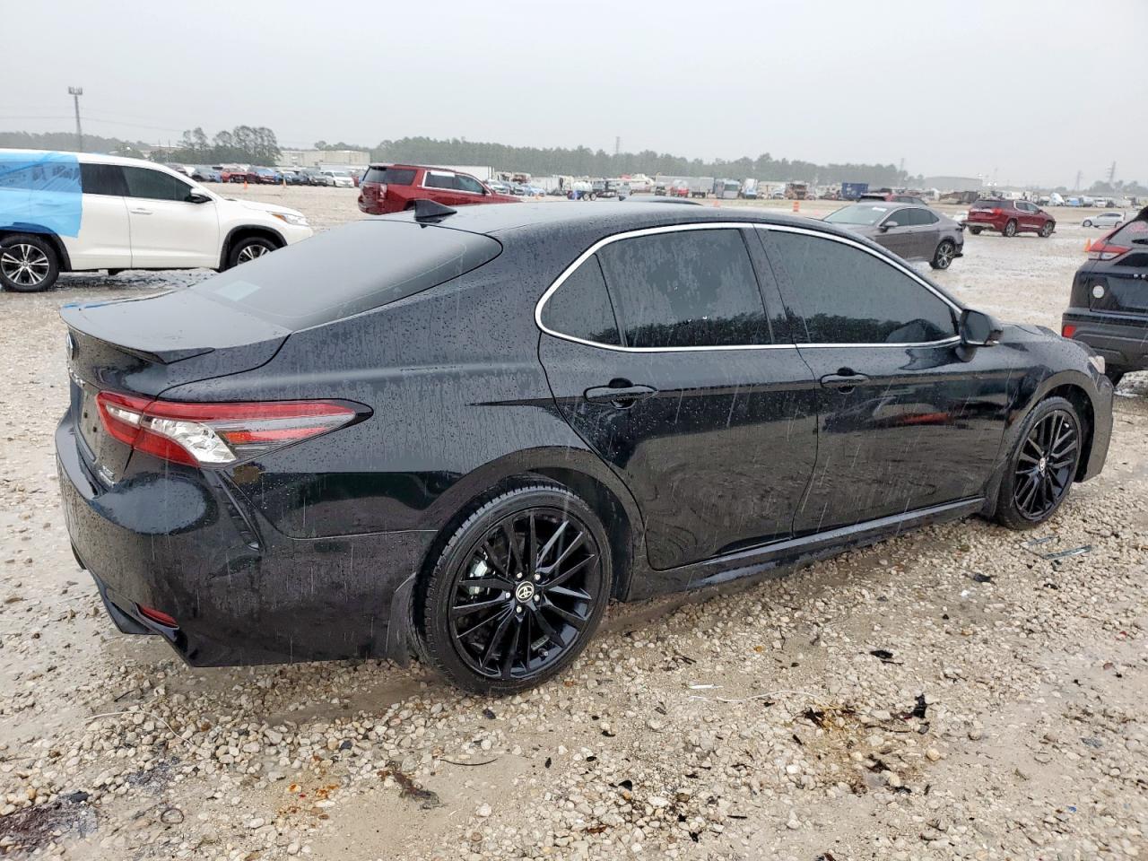 2024 Toyota Camry Xse - Фото 3