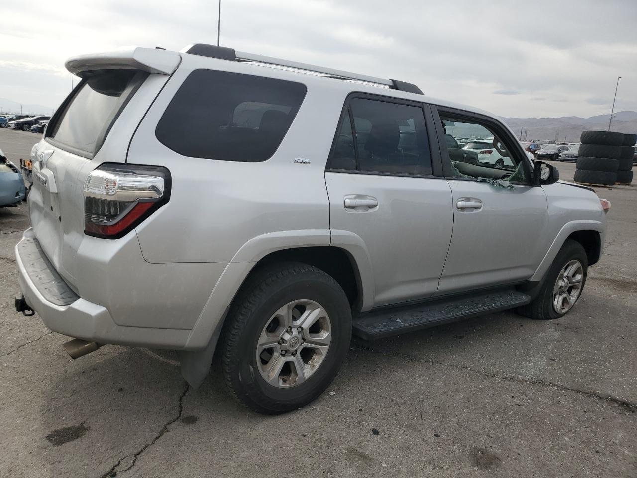 2019 Toyota 4Runner Sr5/Sr5 Premium - Фото 3