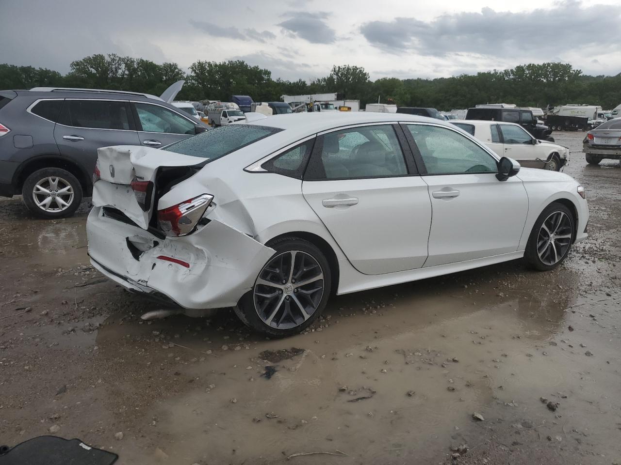 2024 Honda Civic Touring - Image 3