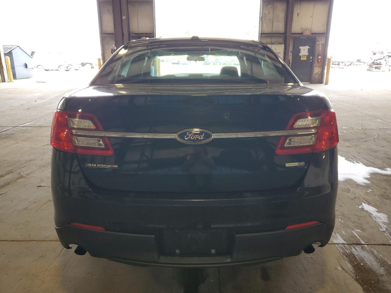 2014 Ford Taurus Police Interceptor - Фото 6