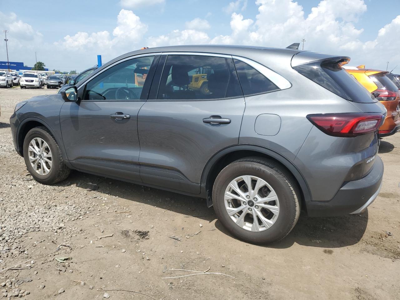 2023 Ford Escape Active - Фото 2