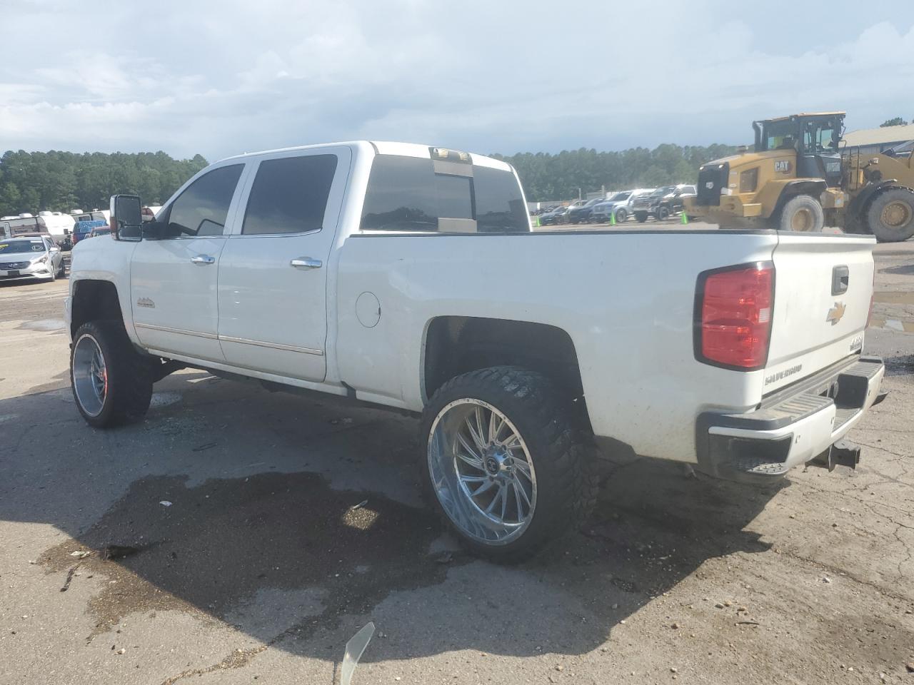2015 Chevrolet Silverado K2500 High Country - Фото 2