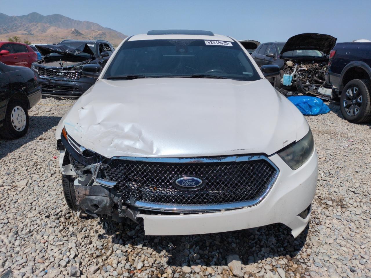 2015 Ford Taurus Sho - Фото 5