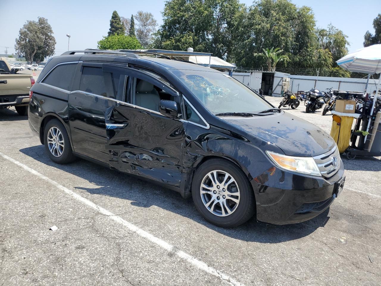 2011 Honda Odyssey Exl - Image 4