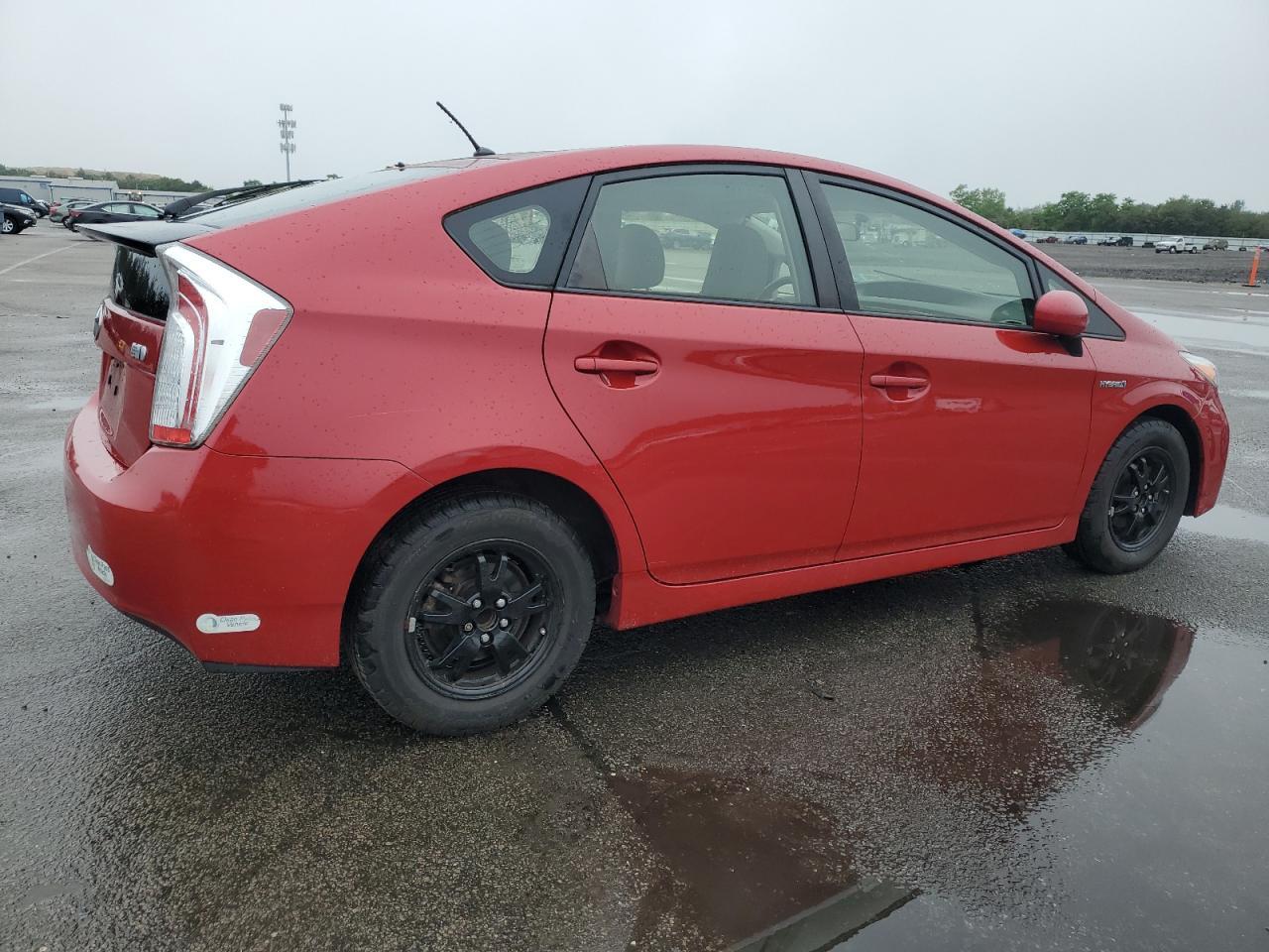 2014 Toyota Prius - Image 3