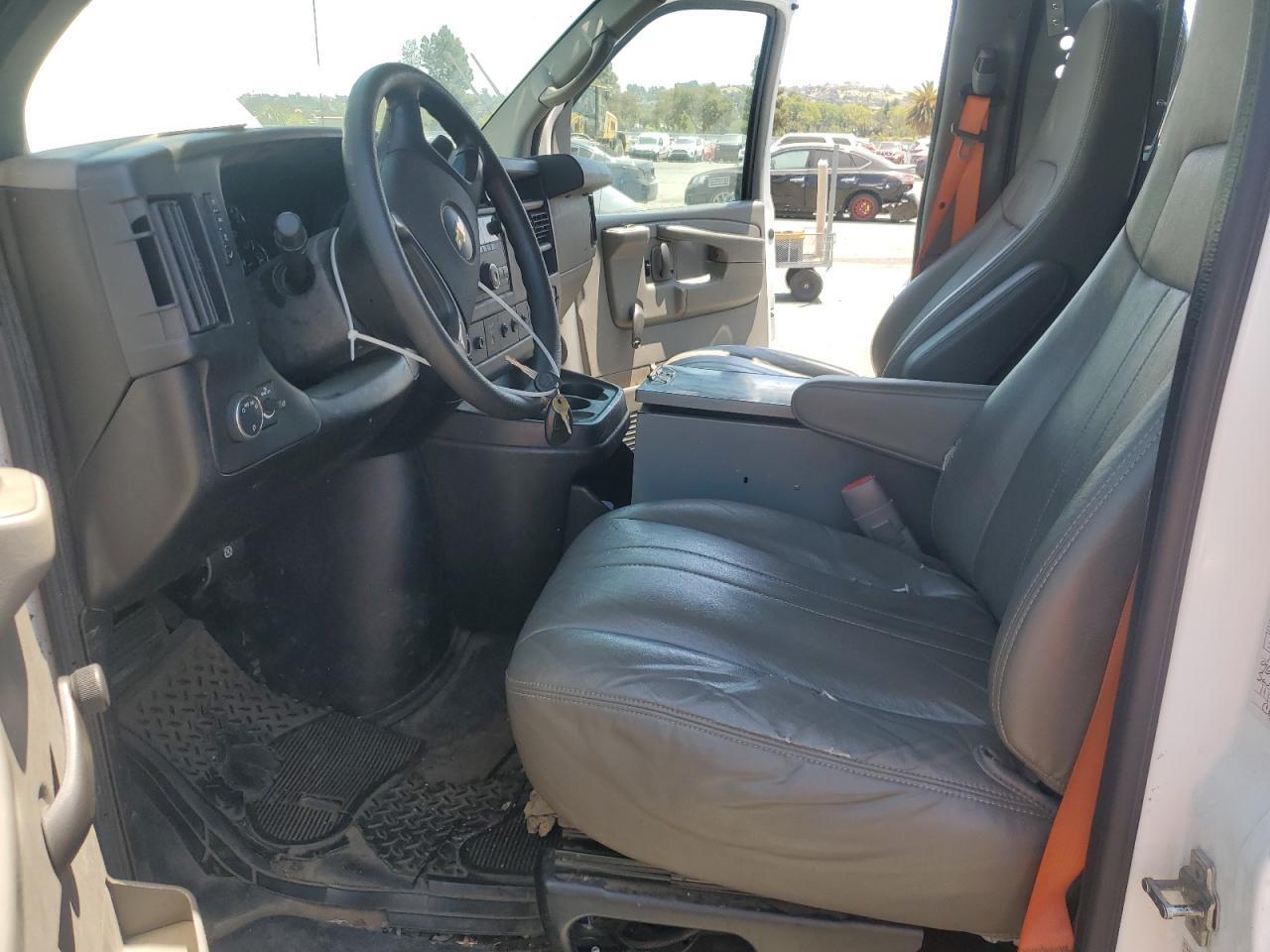 2013 Chevrolet Express G2500 - Фото 7