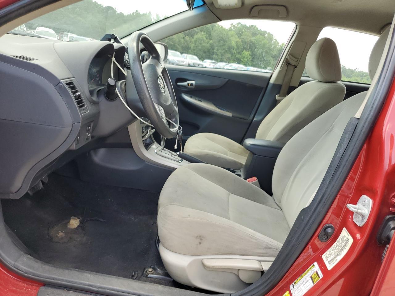 2013 Toyota Corolla Base - Фото 7