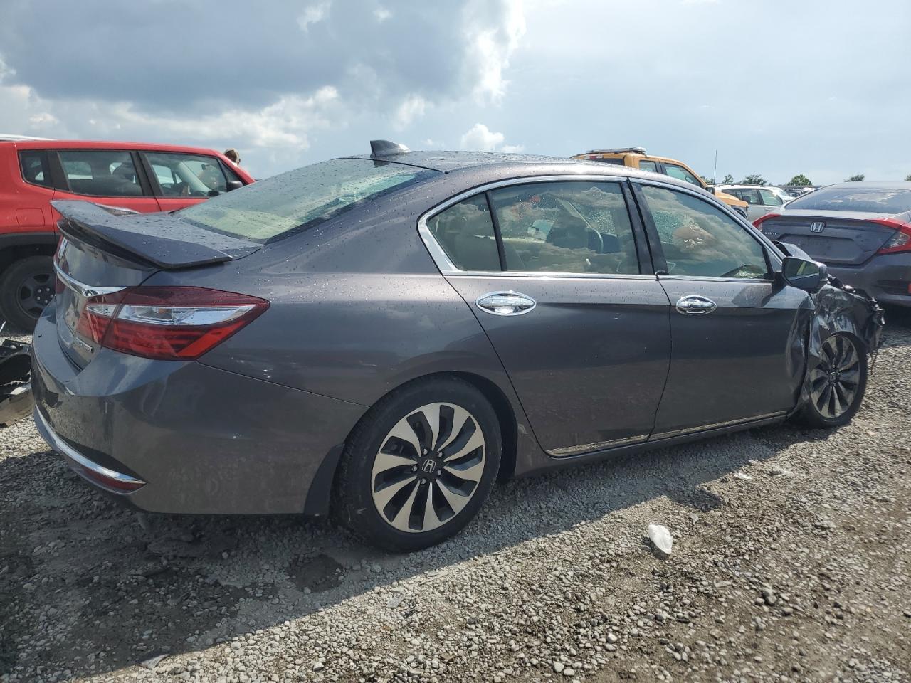 2017 Honda Accord Hybrid Exl - Image 3