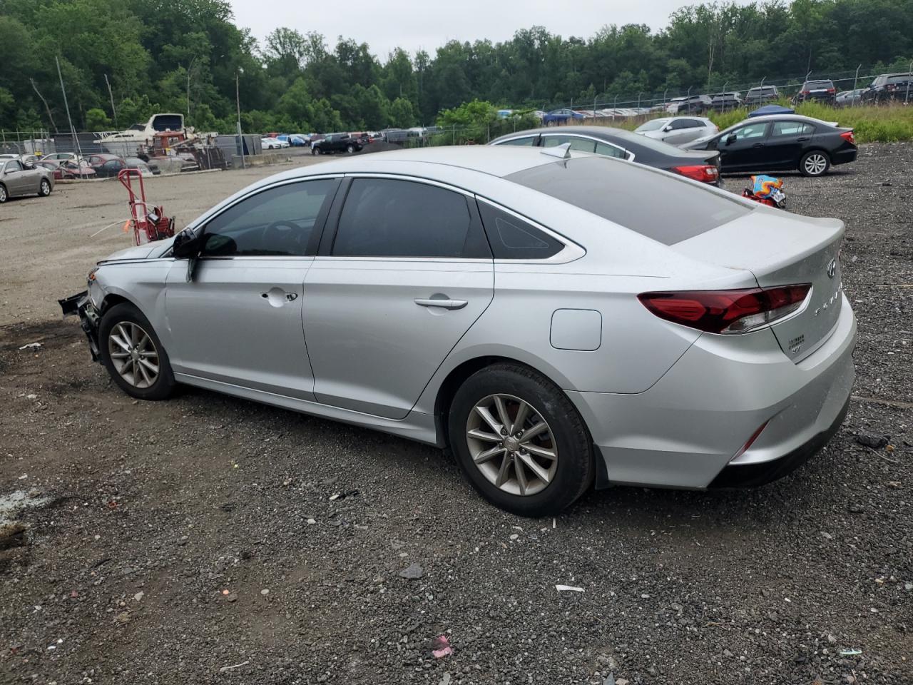 2019 Hyundai Sonata Se - Фото 2