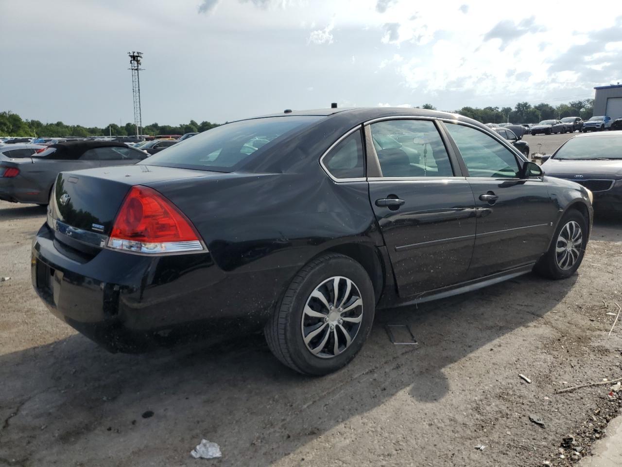 2009 Chevrolet Impala Ls - Image 3