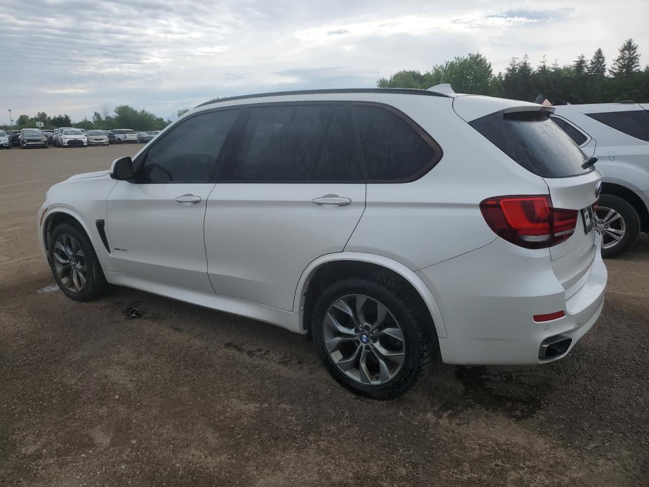 2015 BMW X5 xDrive35I - Фото 2