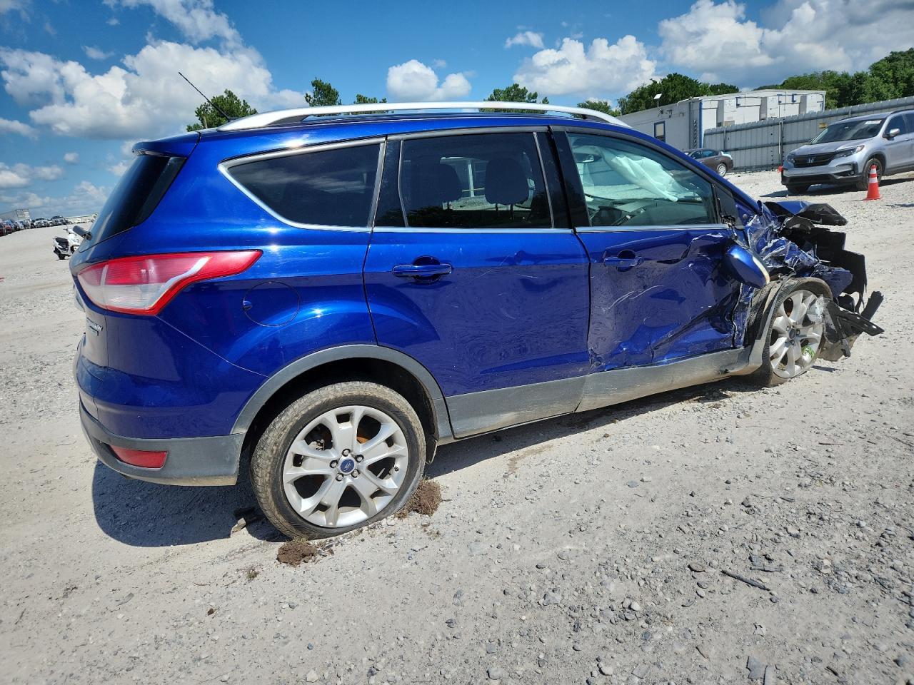 2016 Ford Escape Titanium - Фото 3