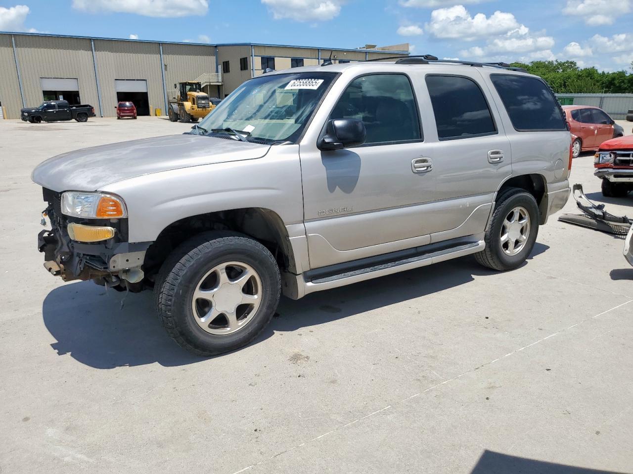2004 GMC Yukon Denali