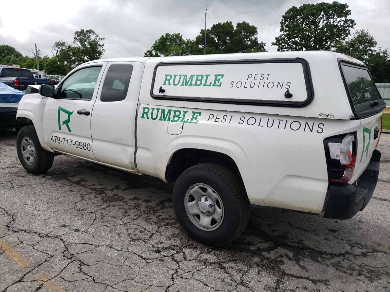 2022 Toyota Tacoma Access Cab - Image 2