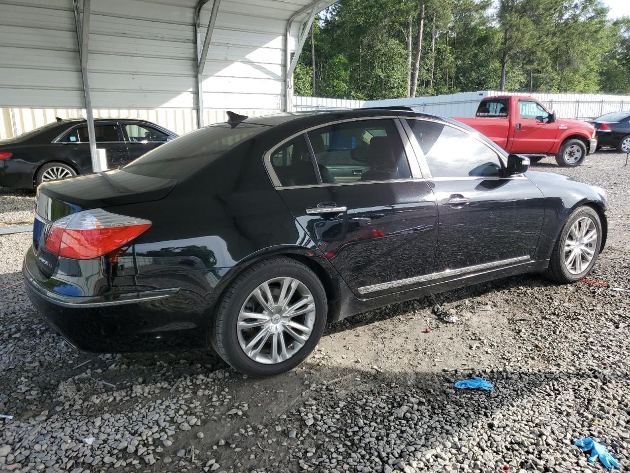2011 Hyundai Genesis 4.6L - Фото 3