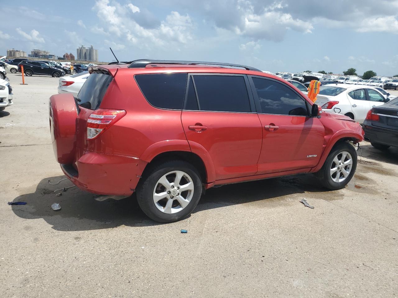 2011 Toyota Rav4 Limited - Image 3