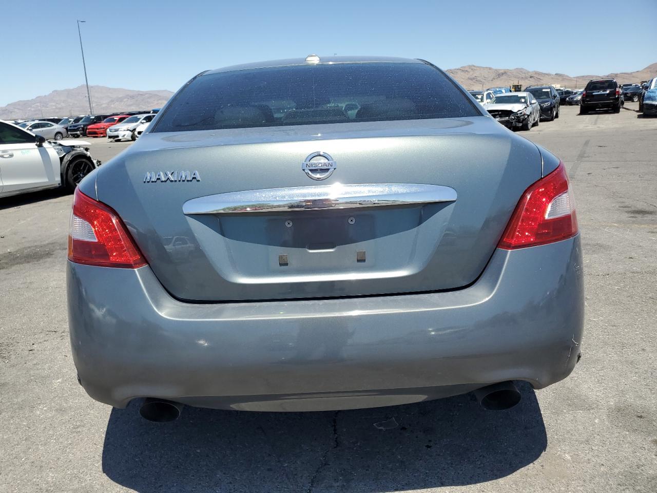 2010 Nissan Maxima S - Image 6